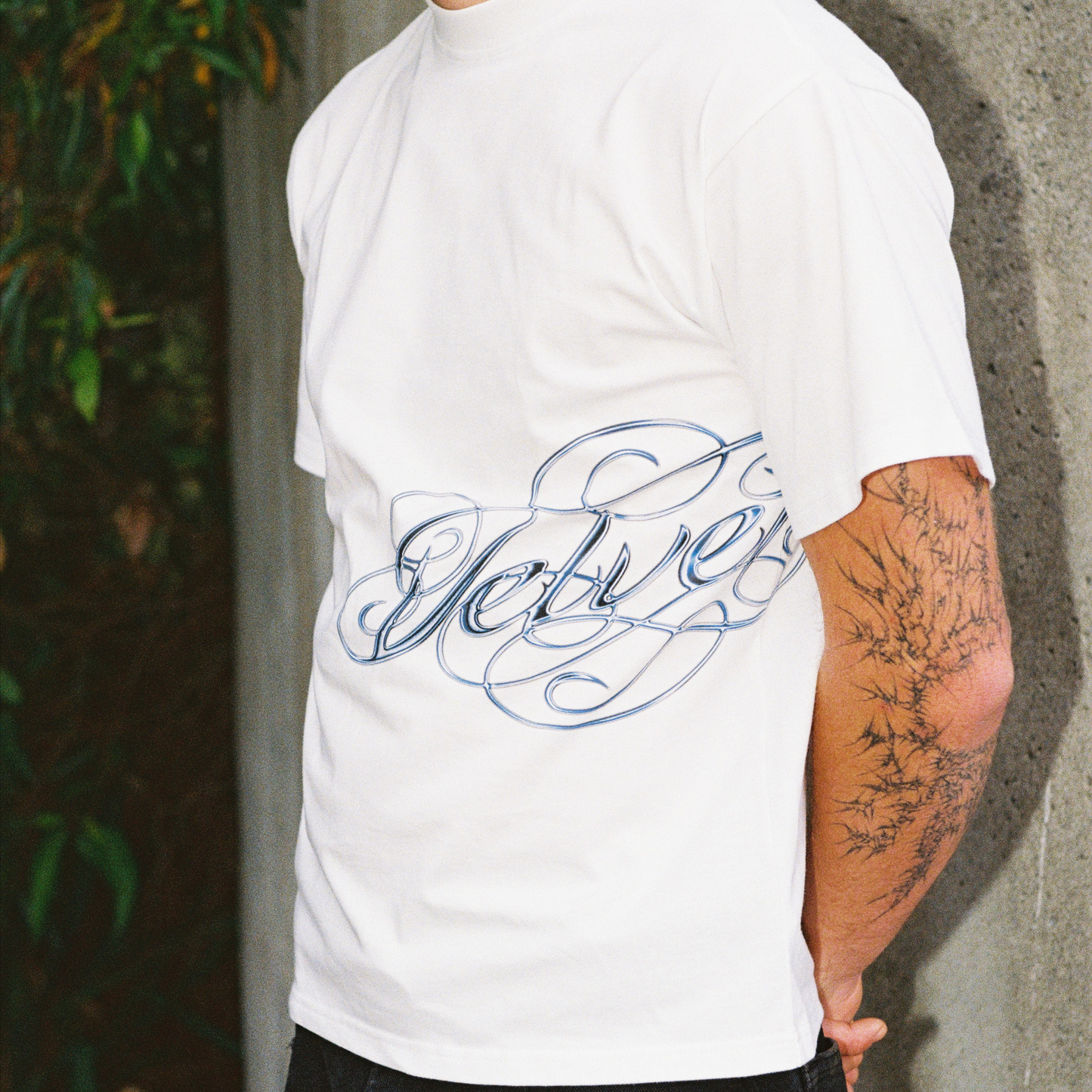 CURSIVE T-SHIRT
