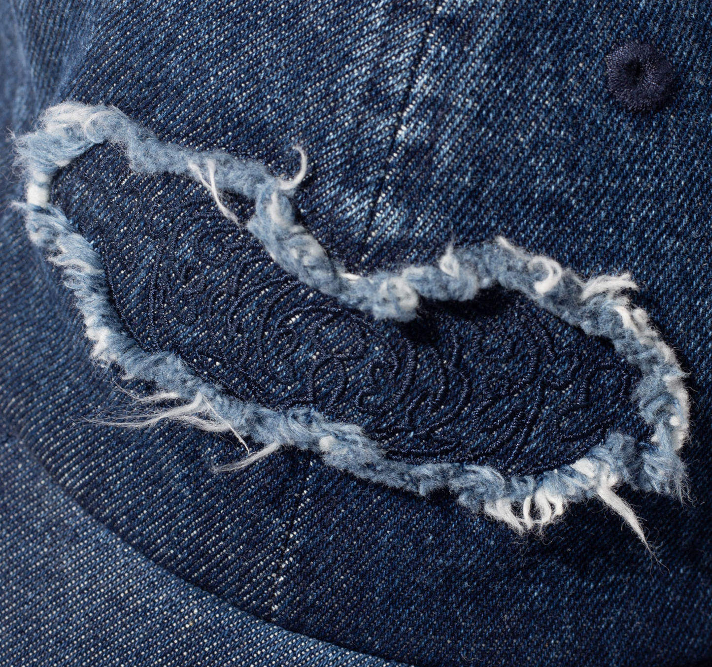 APPLIQUE DENIM HAT - BLUE