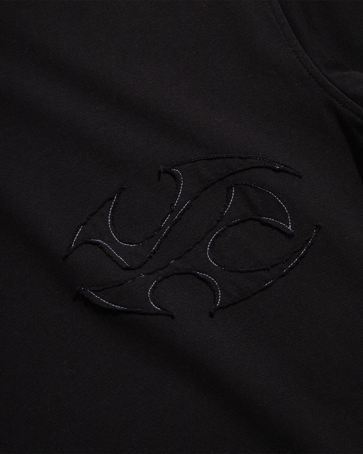CLASH T-SHIRT - BLACK